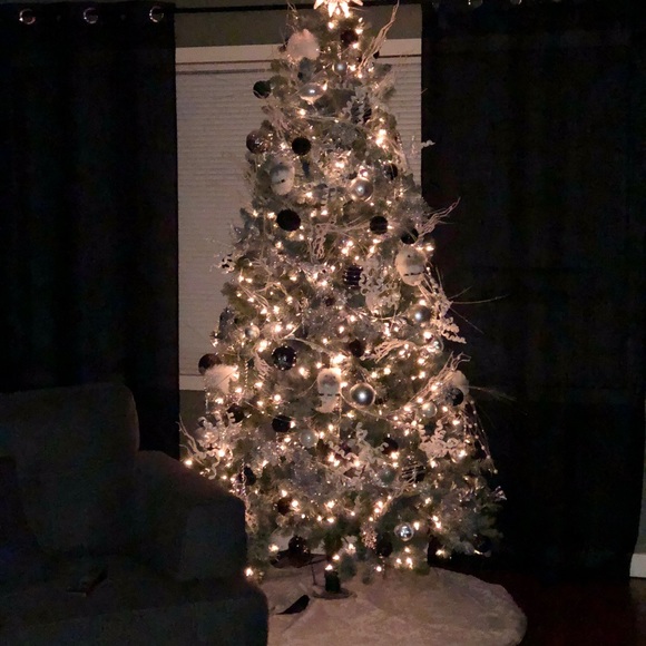 Meet your Posher, Brenda - Picture 1 of 1